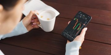 Track Your Net Worth: A Simple Guide for Financial Success - Cover Image
