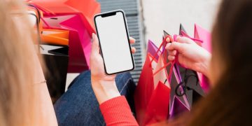 Maximize Your Savings: Top Discount Shopping Strategies for 2025 - Cover Image