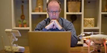 The Dark Side of Productivity Apps: Avoiding Burnout - Cover Image
