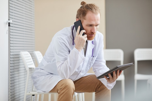 How to Talk to Your Doctor About Your Digital Addiction: A Guide for 2025